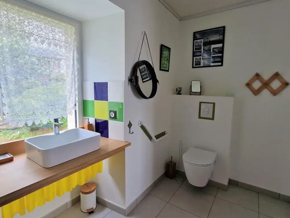 Apartment in Brittany Near Sandy Beaches - Miniature 7