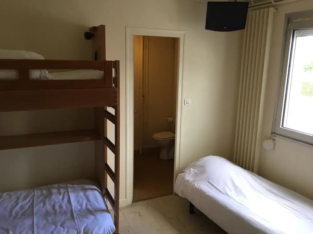 CRJS et Auberge de Jeunesse - Hostel - Photo 5