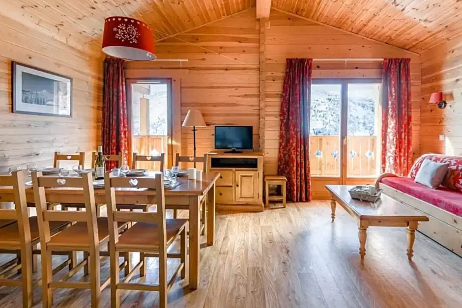 Skissim Select - Chalets Le Grand Panorama II 3* by Travelski - Photo 1