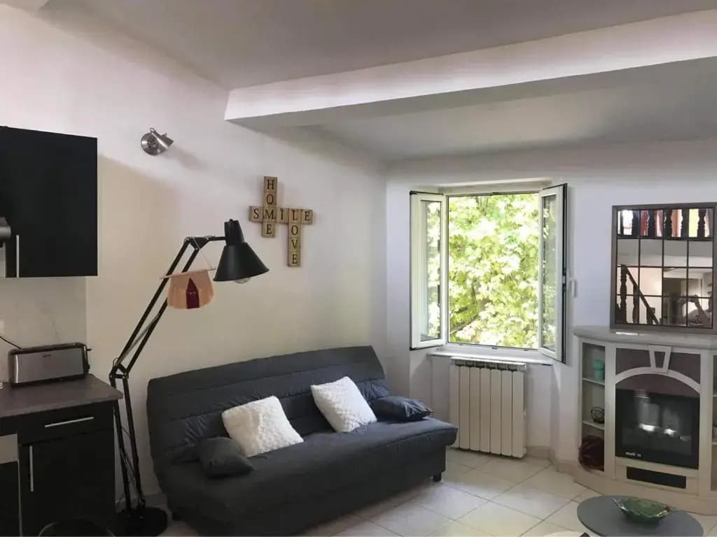 Charmant 3 pièces 3 eme etage - Photo 2