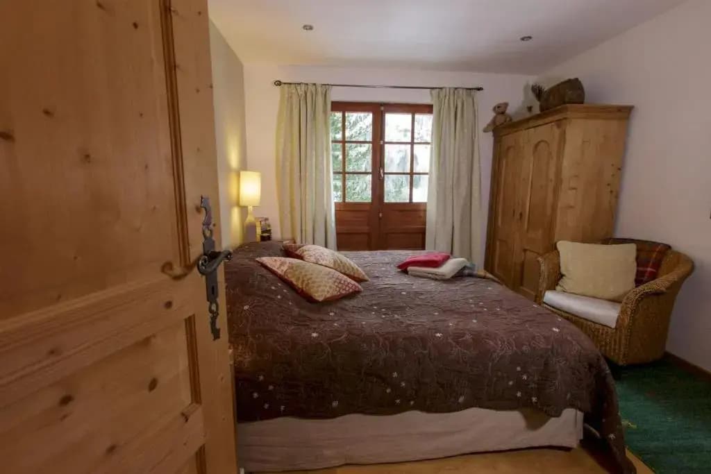 The Guest House - Photo 4