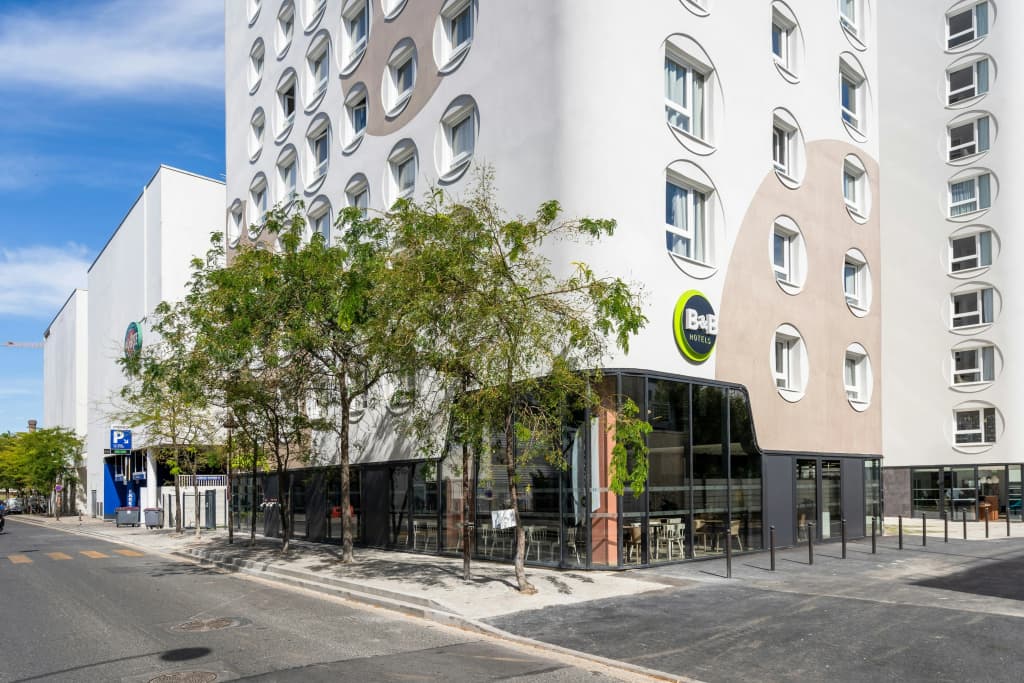 B&B HOTEL Paris Ivry Quai de Seine - Photo 1