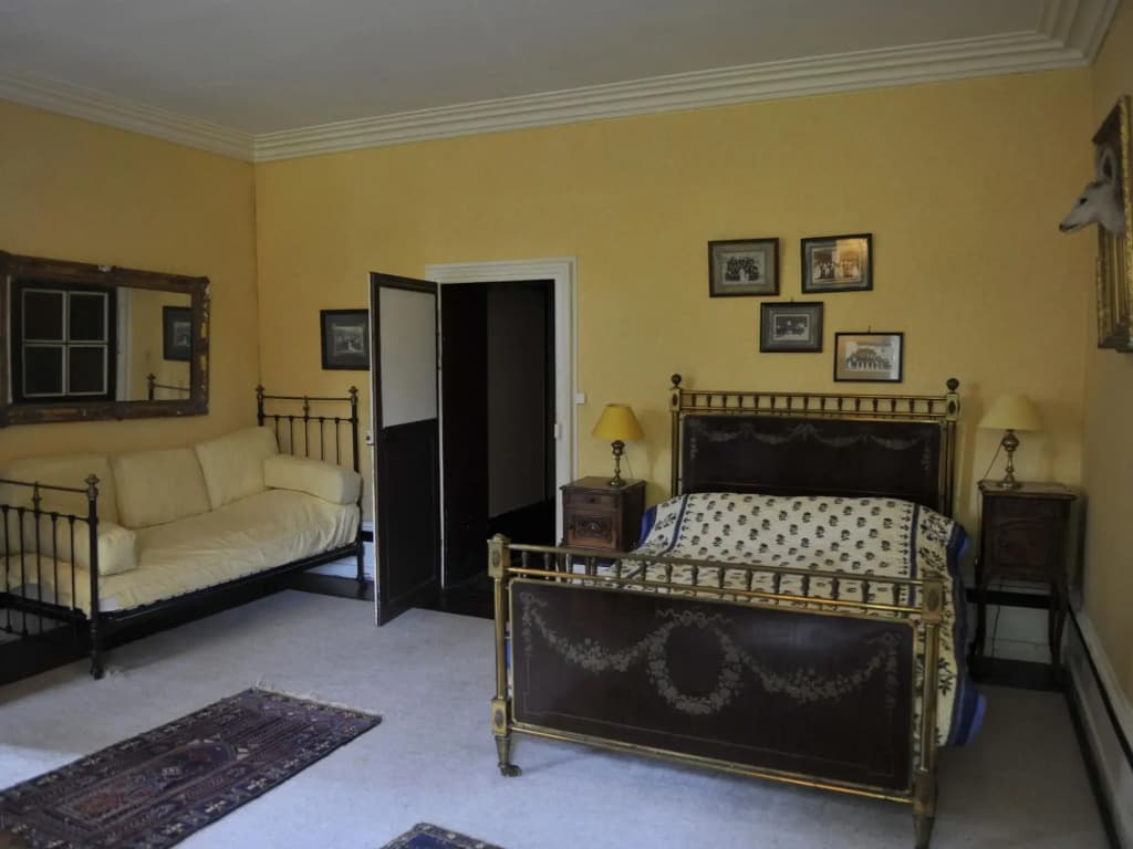 House in Burgundy With Private Pool - Photo 4