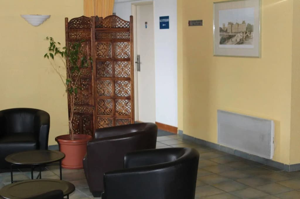 Hotel Château-Thierry Centre - Photo 2