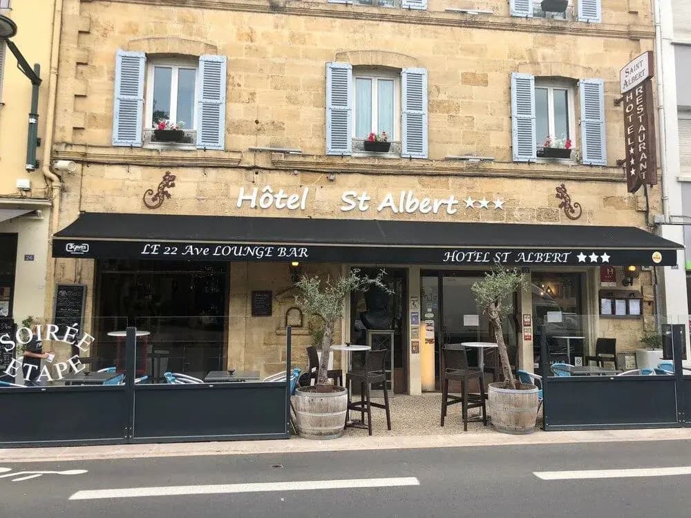 Hôtel Saint-Albert - Photo 1