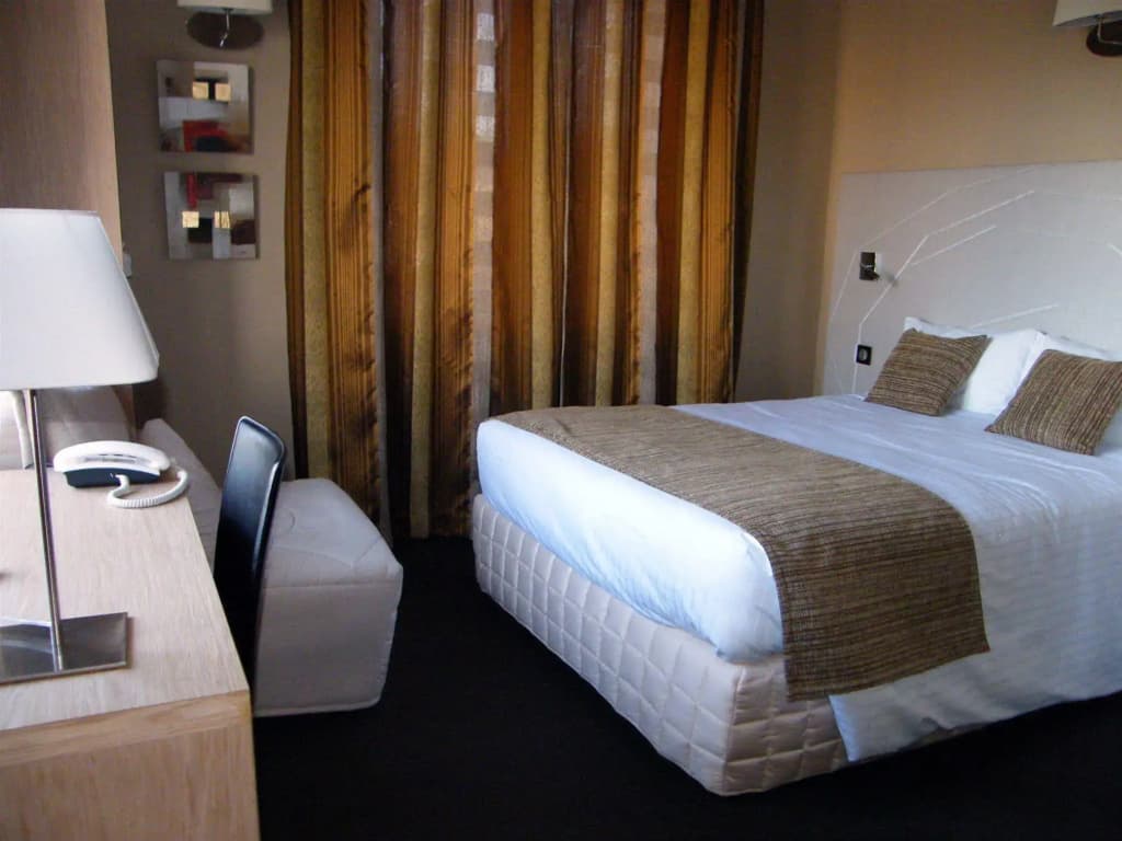 Hotel Saint Pierre - Miniature 6