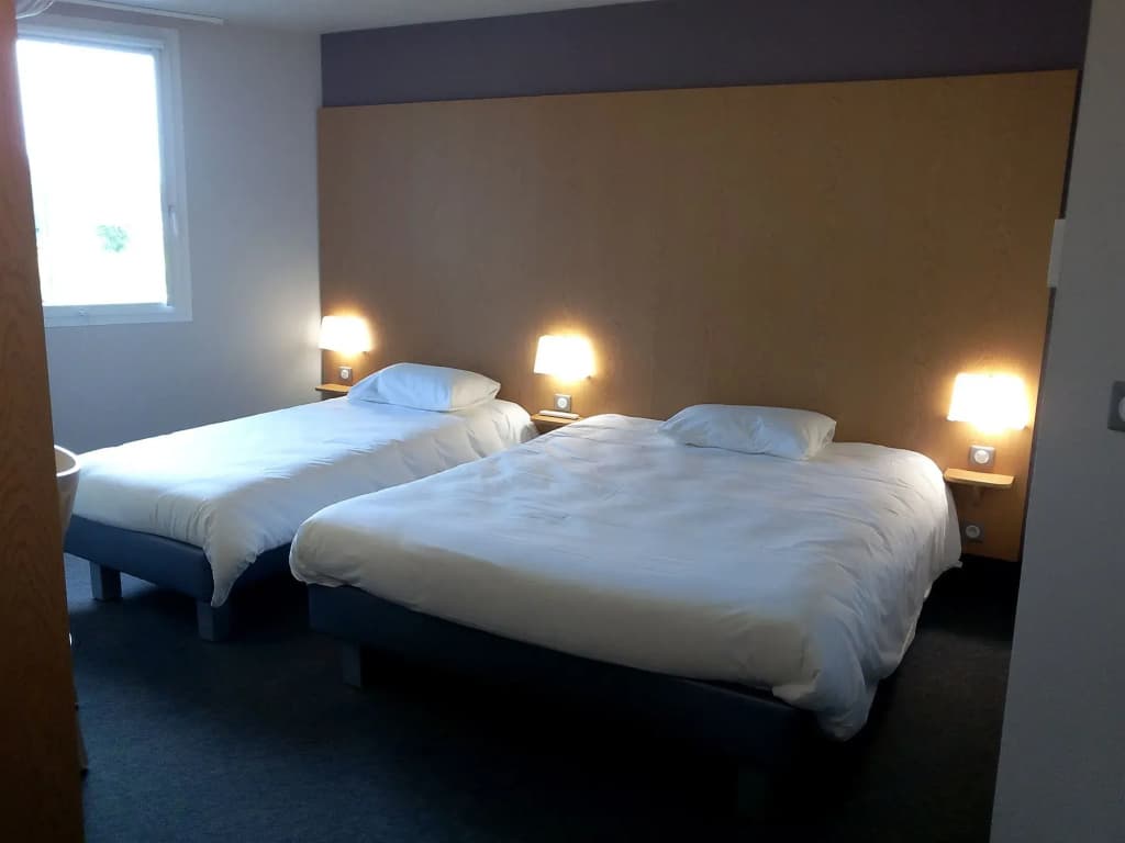 B&B HOTEL Clermont-Ferand Nord Riom - Miniature 7