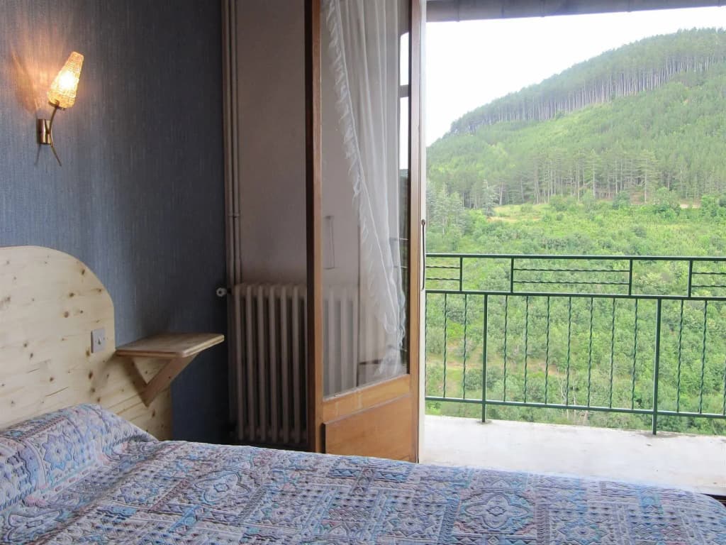Hôtel des Rochers - Photo 3