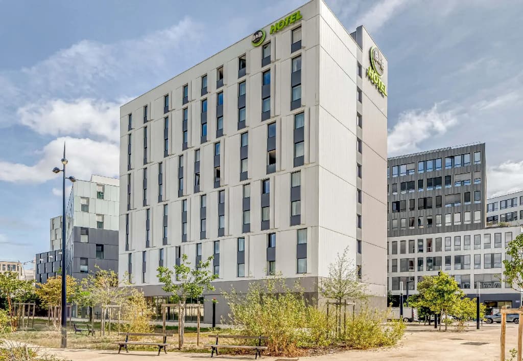 B&B HOTEL BORDEAUX Centre Gare St-Jean - Photo 1