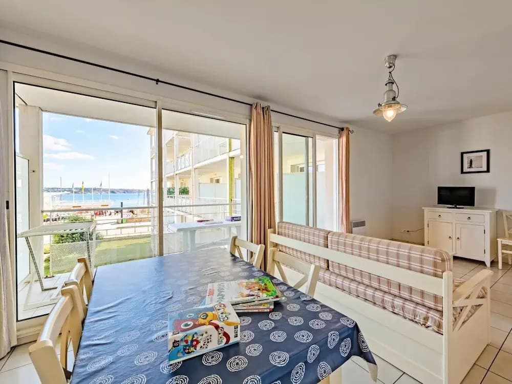 Sea-view Family Apartment - Photo 3