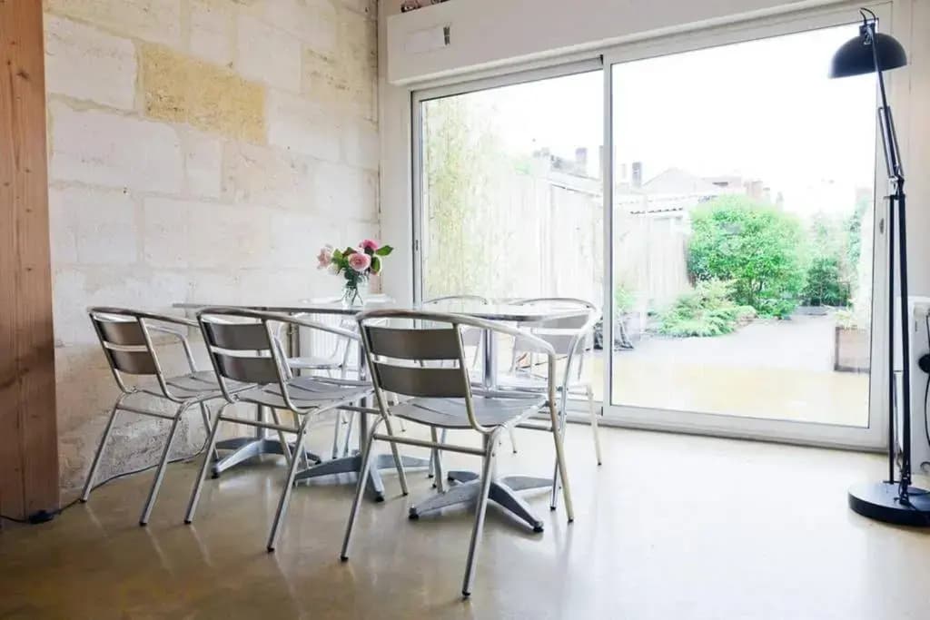 Maison spacieuse avec Jardin et Garage - Photo 4