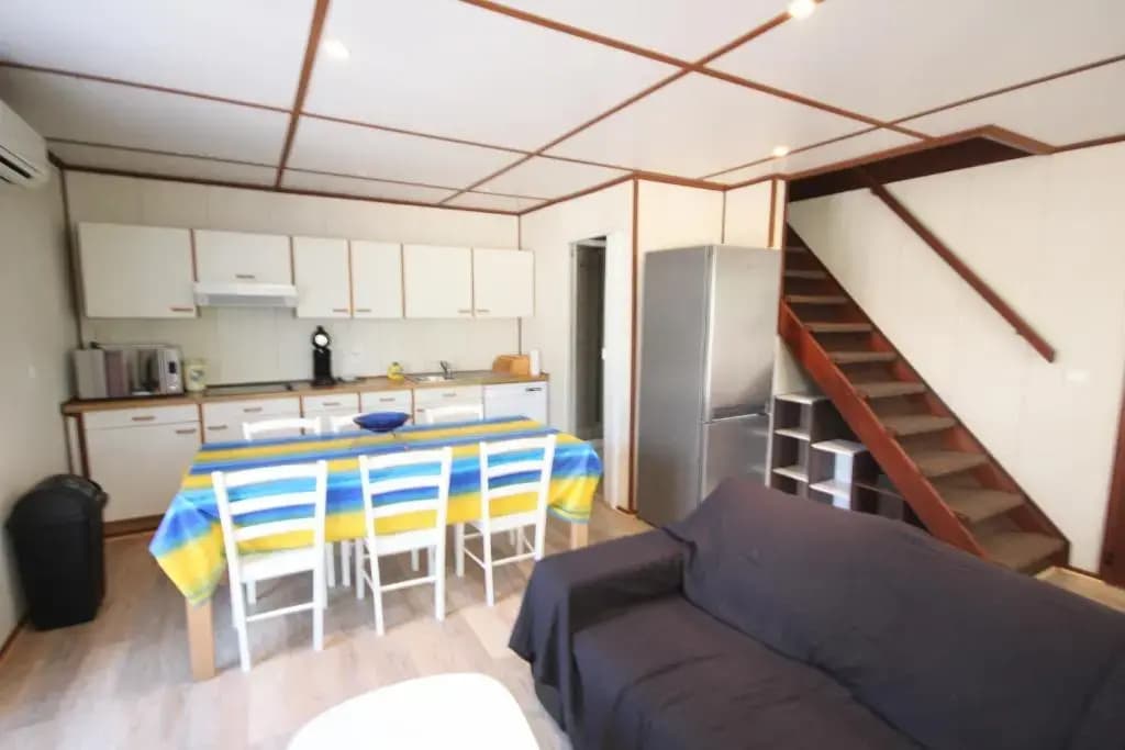 Belle villa de Vacances en angle climatisée, domaine TAMARIS, 4 chambres 7-9 couchages, Wifi, accès aux piscines payant, 9...