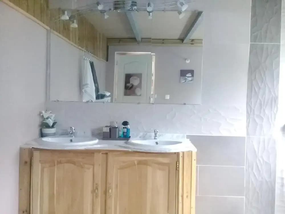 House With 3 Bedrooms in Saint-benoit, With Wonderful Mountain View an - Miniature 6