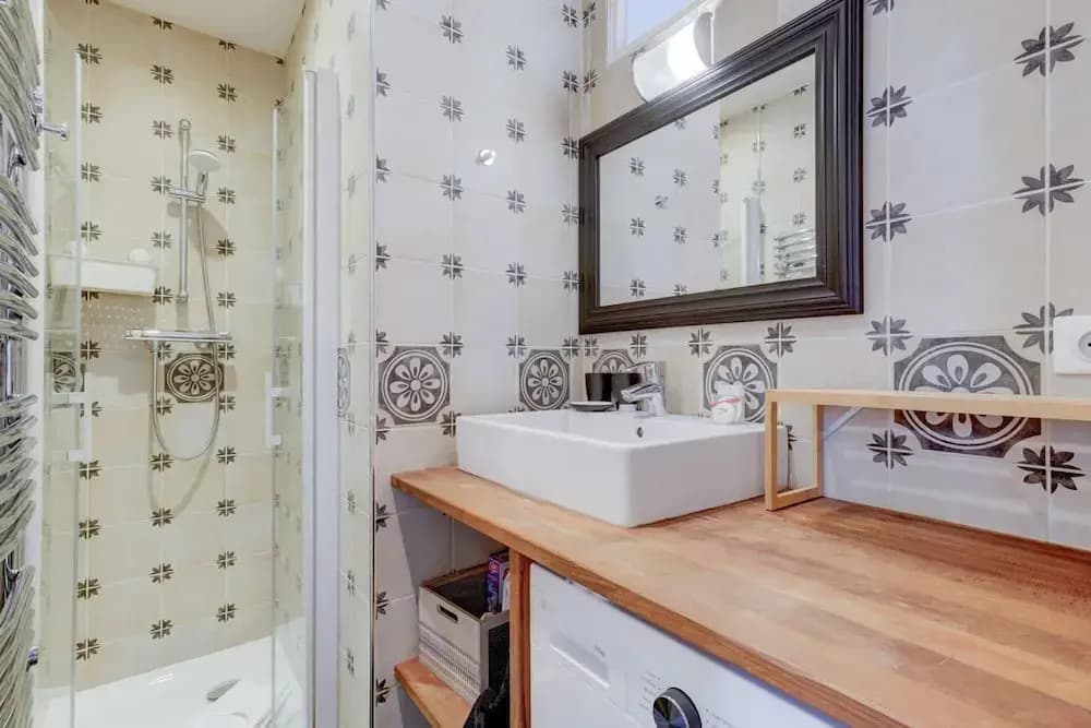Athos I Stylish 1BR Home on the Rive Gauche - Miniature 6