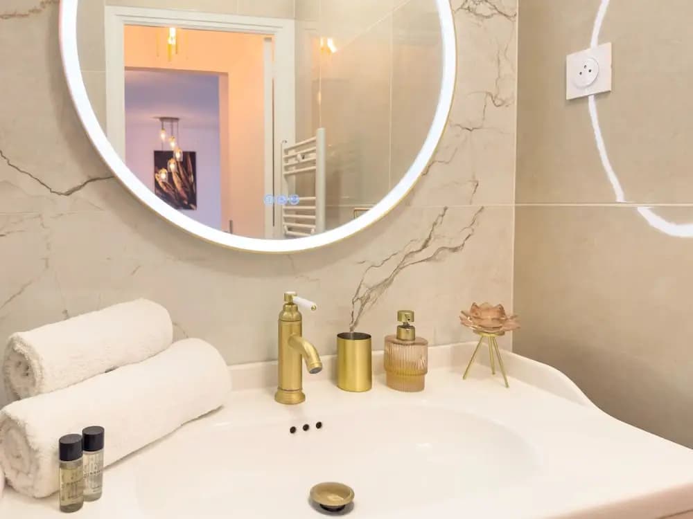 Le Dor in Cannes With 1 Bedrooms and 1 Bathrooms - Miniature 7