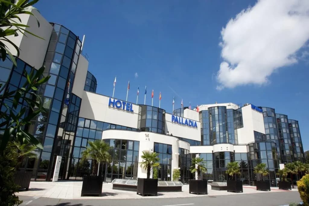 Palladia Hotel - Photo 1