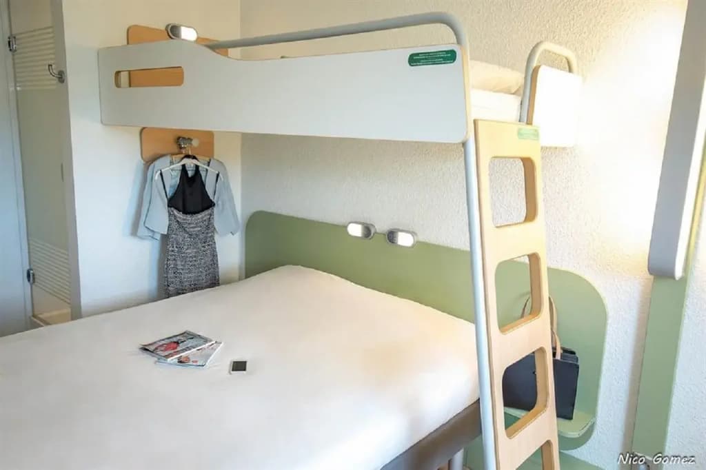 ibis budget Fréjus Saint-Raphaël Capitou A8 - Photo 2