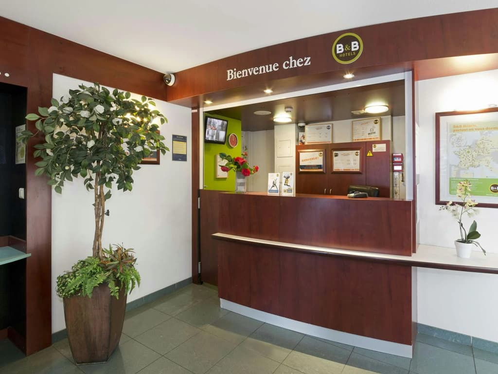 B&B HOTEL Rennes Sud Chantepie - Photo 2