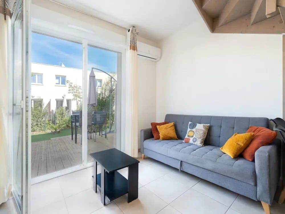Cozy Beachside Villa in Serignan - Photo 5