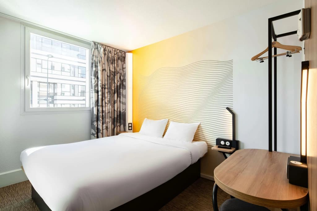 B&B HOTEL Paris Saint-Denis Pleyel - Photo 4