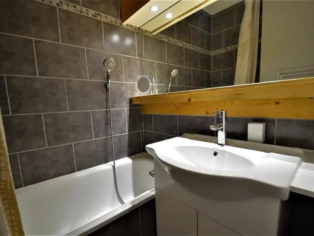 Appartement Les Menuires, 2 pièces, 4 personnes - FR-1-452-46 - Miniature 6