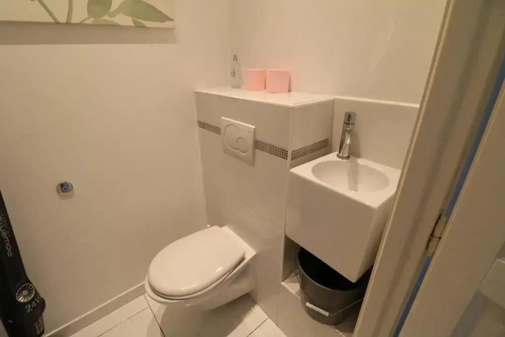 Comfort 1 Bedroom Canada Carlton 208 - Miniature 7
