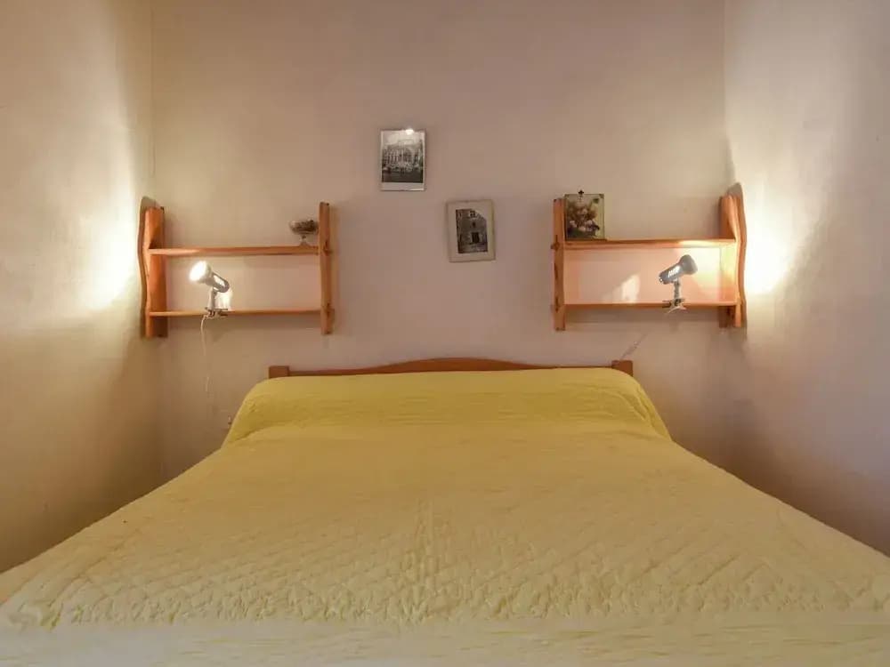 Perigord House With Private Swimming Pool in the Middle of Unspoiled Nature - Photo 2