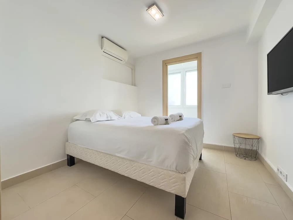 207 Le Maubourg in Cannes - Miniature 8