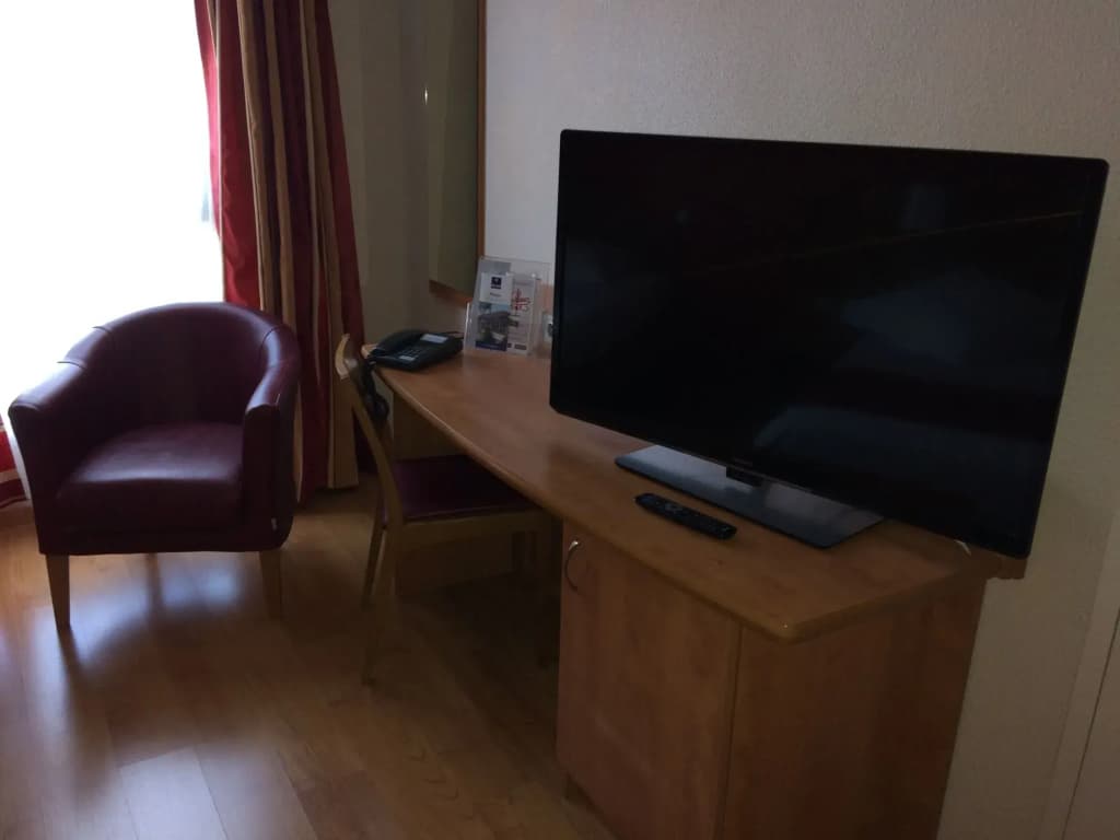 Brit Hotel Nîmes Ouest - Photo 5