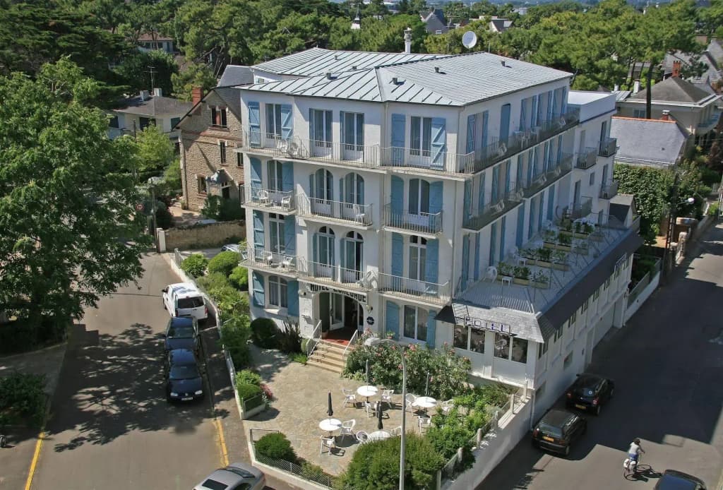 Hotel La Concorde - Photo 1