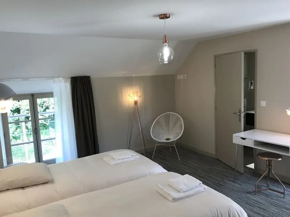 Echologia Hôtel dans un lieu insolite - Photo 3