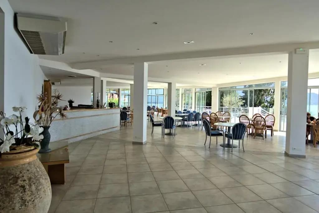 Hotel La Parata - Photo 2