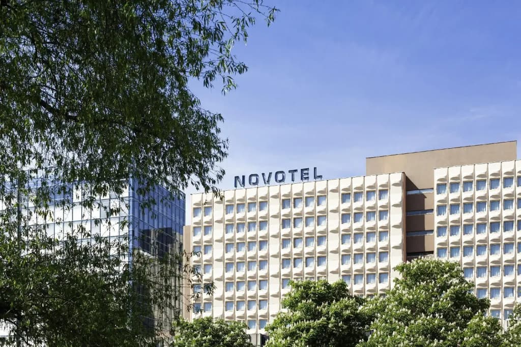 Novotel Strasbourg Centre Halles - Photo 1