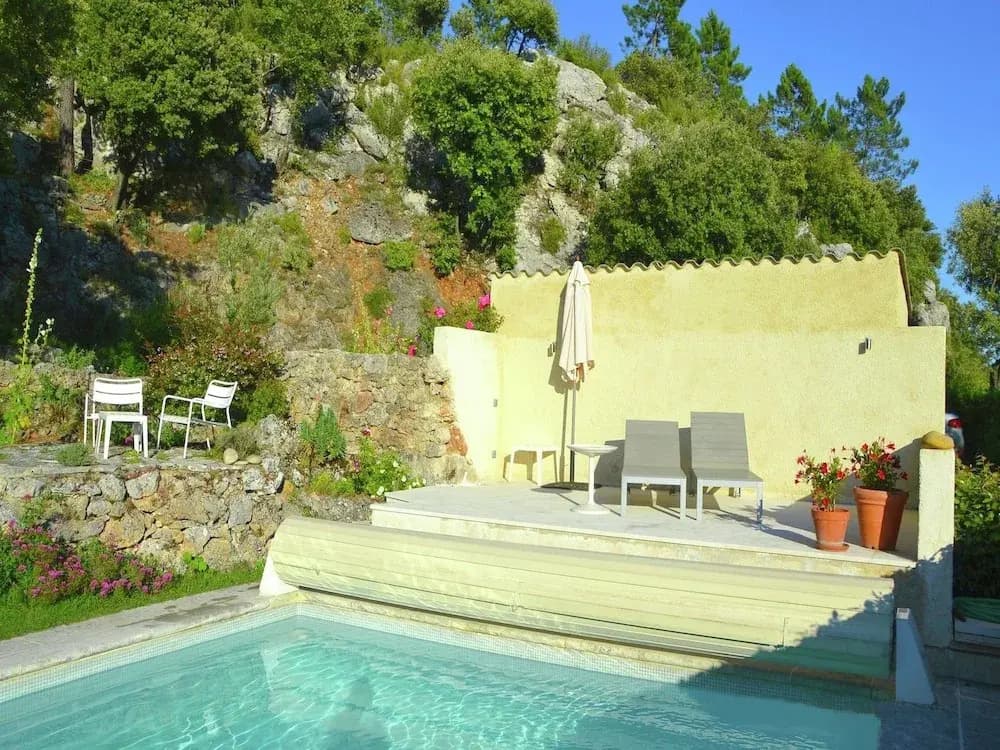 Sprawling Villa in Tourtour with Swimming Pool - Miniature 8