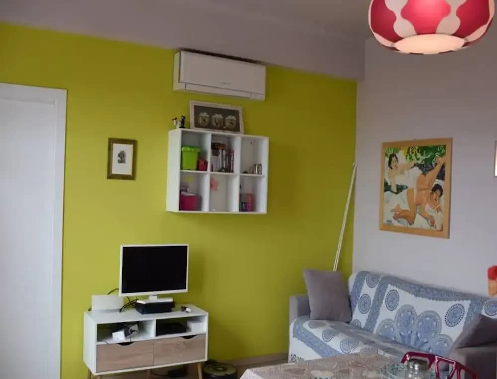 Apartment in Juan-les-pins Near Sandy Beaches - Photo 4
