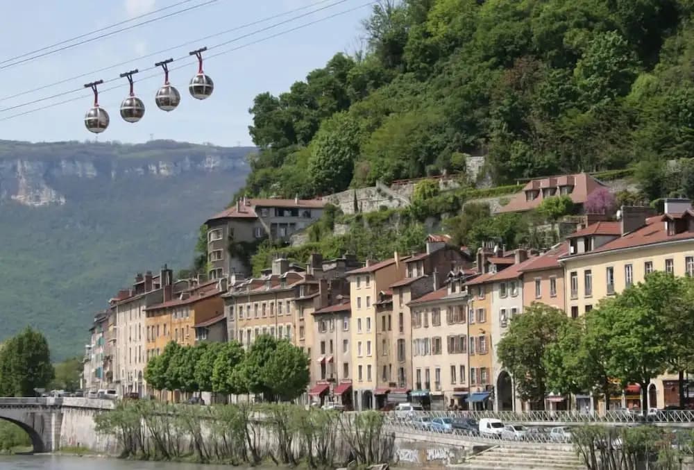Auberge de Jeunesse HI Grenoble - Photo 2