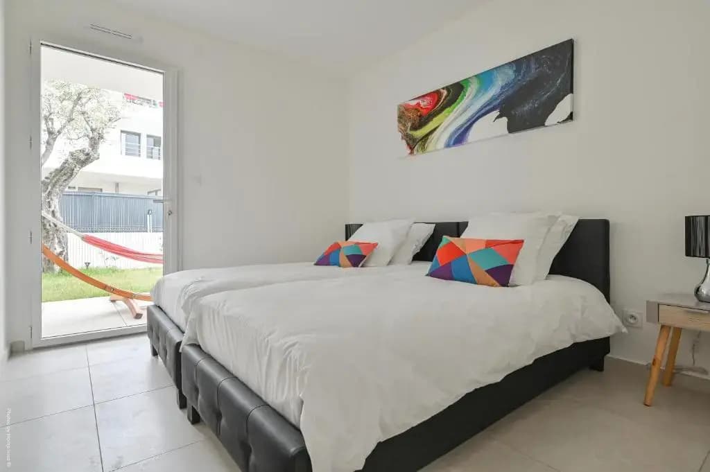 T4 NEUF - JARDIN-TERRASSE ET PISCINE – ACCÈS DIRECT PLAGES ET CENTRE VILLAGE – App C 12 - Photo 4