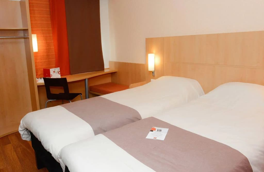 Ibis Styles Rouen Parc Expo Zenith - Miniature 6