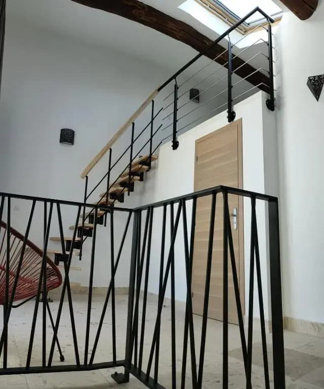 Appartement dans Mas Provencal - Miniature 8