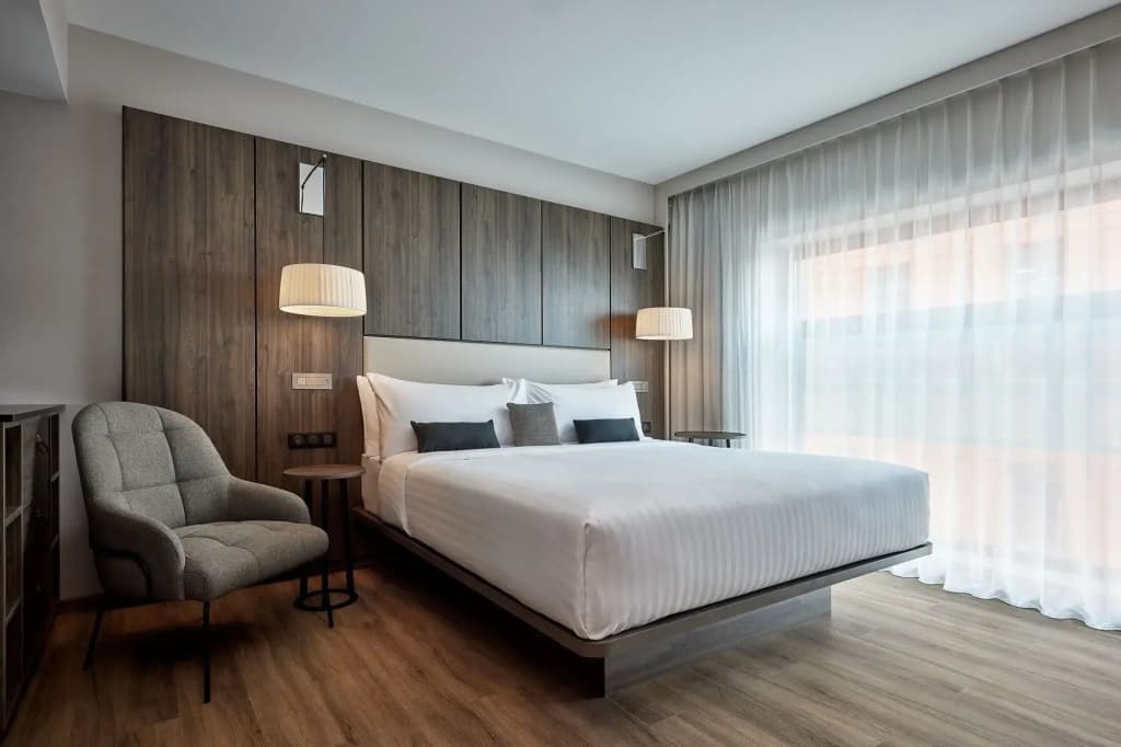 AC Hotel by Marriott Strasbourg - Photo 5