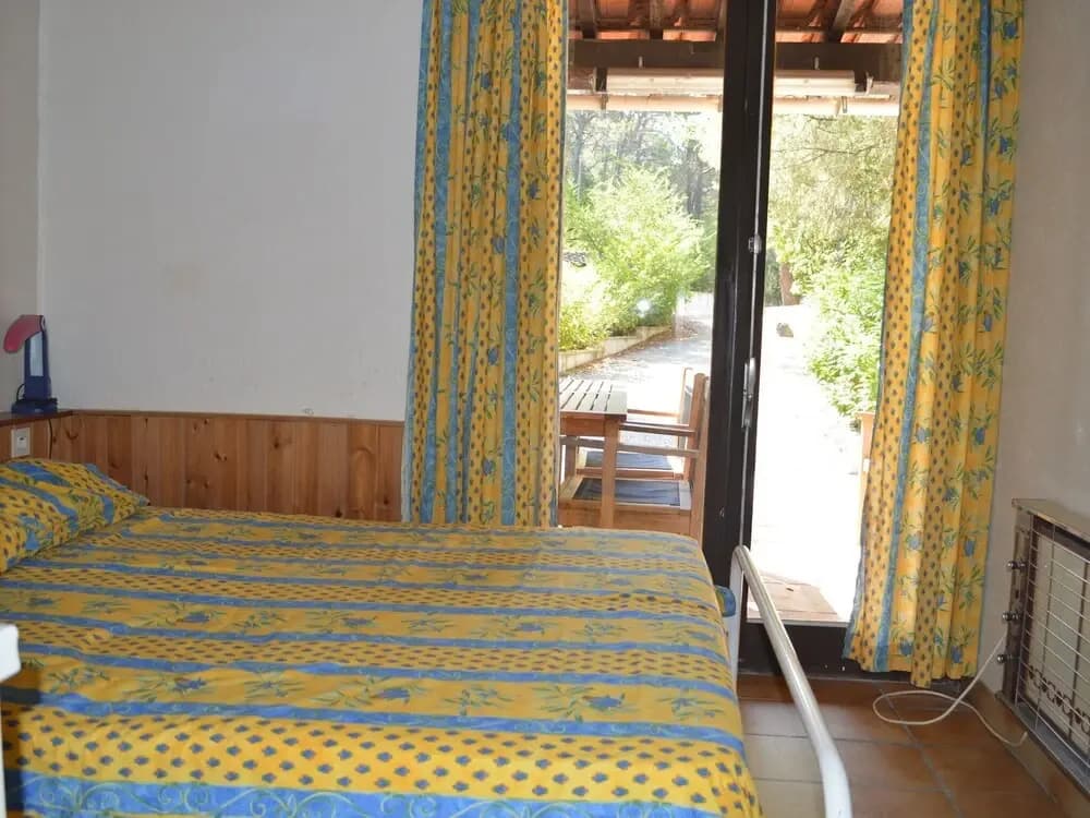 Comfortable Holiday Home in Fayence With Private Swimming Pool - Photo 4
