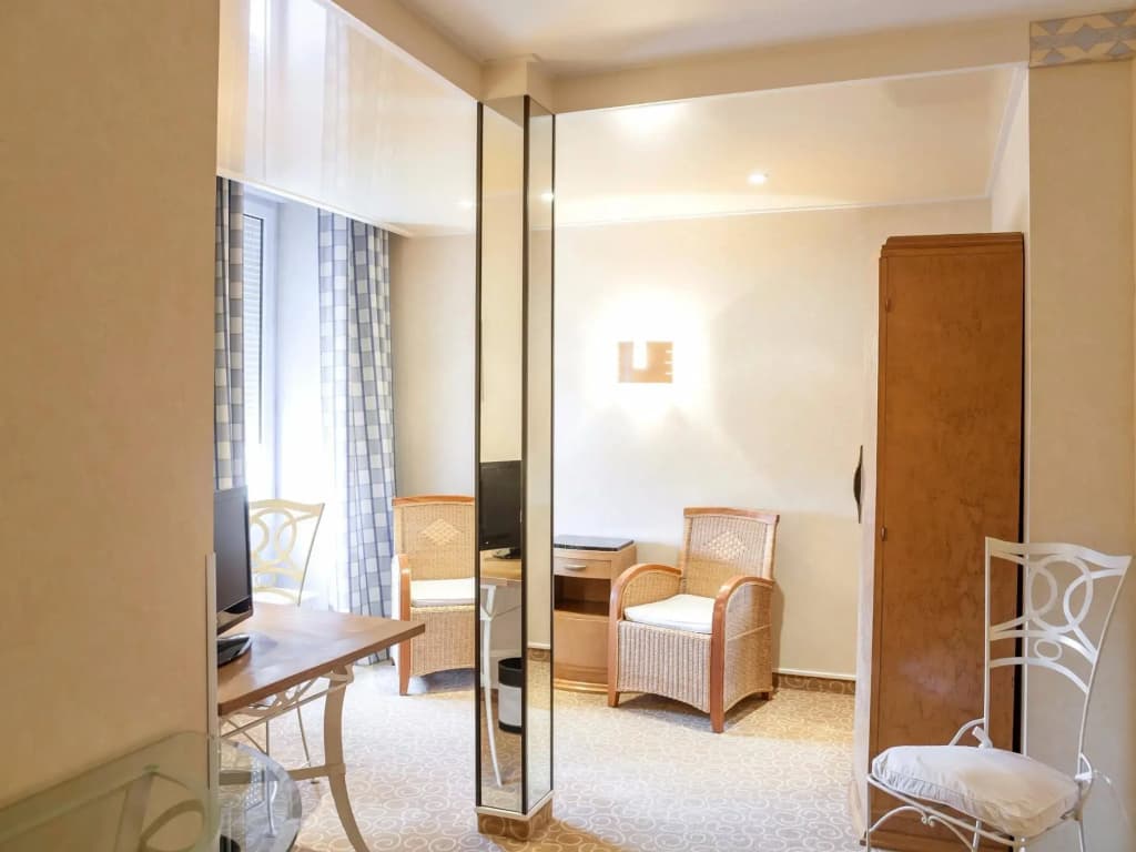 Hotel Le Bretagne - Photo 4