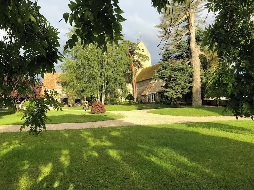 Le Prieuré de Bazainville - Photo 1