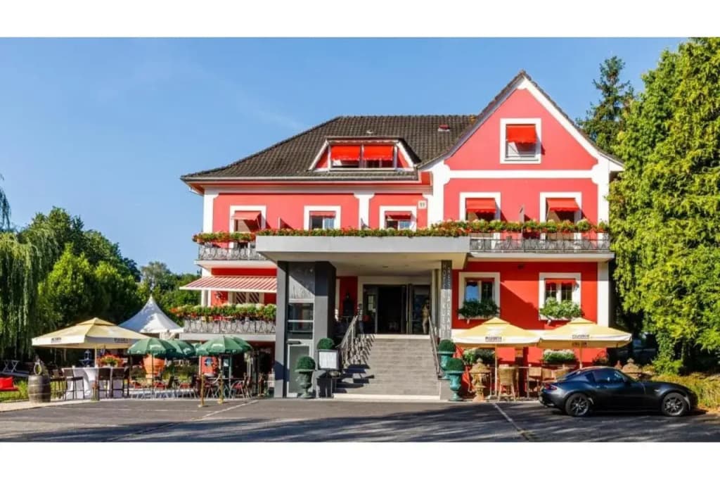 Hotel Restaurant Kuentz - Photo 1
