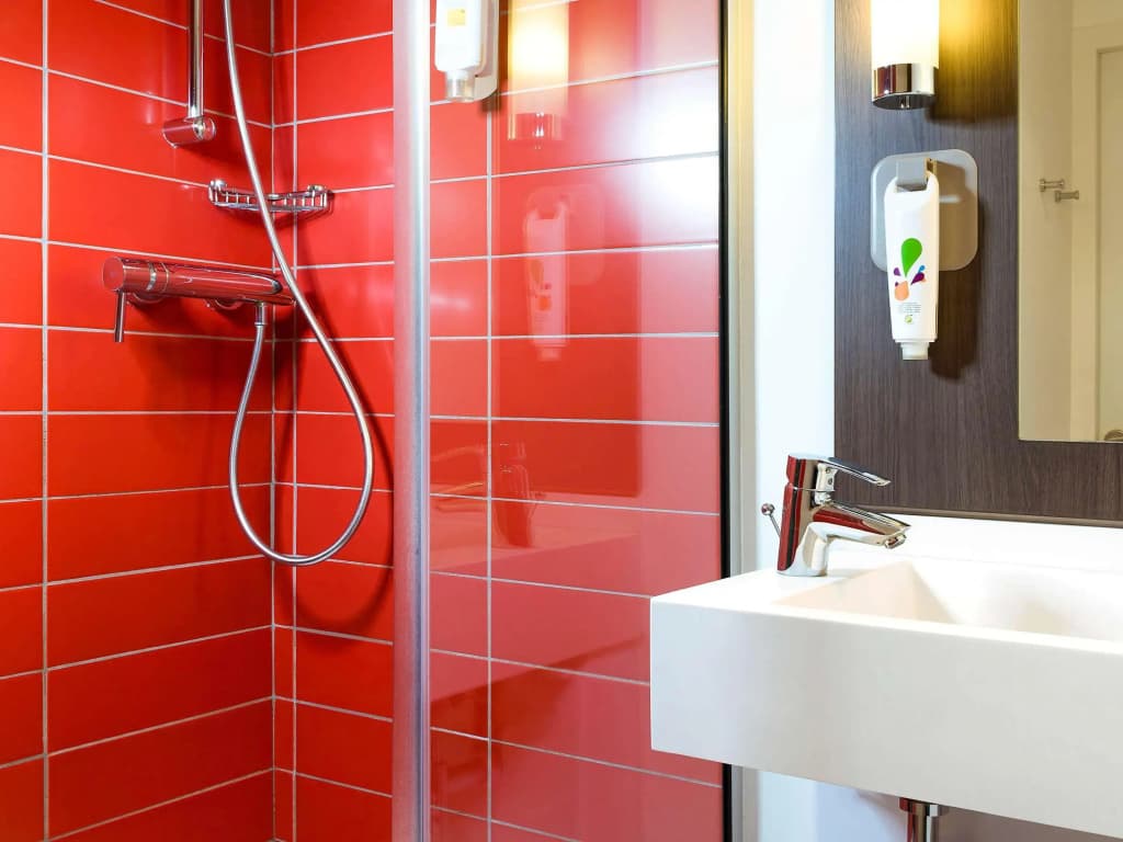 ibis Styles Lyon Centre - Gare Part Dieu Hotel - Miniature 8