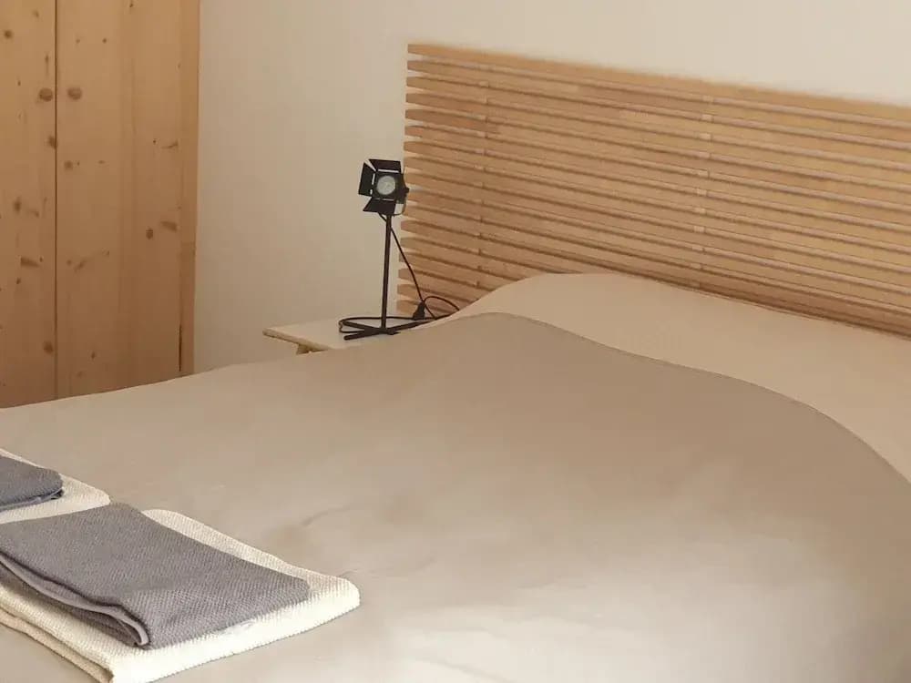 Simplistic Holiday Home in Orgon With Swimming Pool - Photo 2