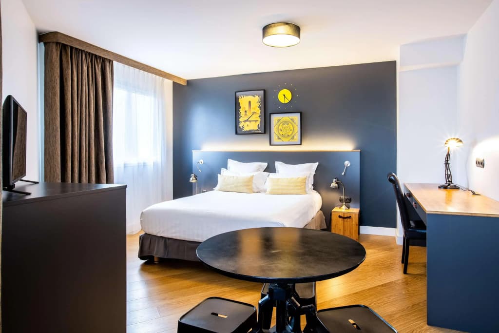 Best Western Plus Suitcase Paris La Defense - Photo 3