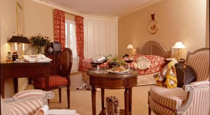 Hotel Restaurant Palais Cardinal - Photo 1