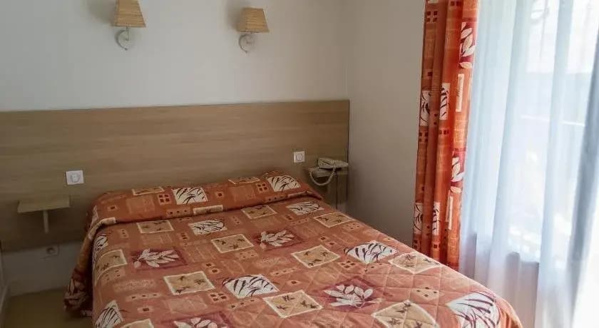 Hotel du Petit Lussault - Photo 4