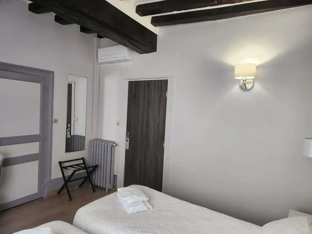 Hôtel Villa Pona - Miniature 6